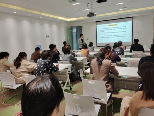 學黨史辦實事，滎陽市科工信局舉辦科技型企業政策解讀會助力企業管理升級